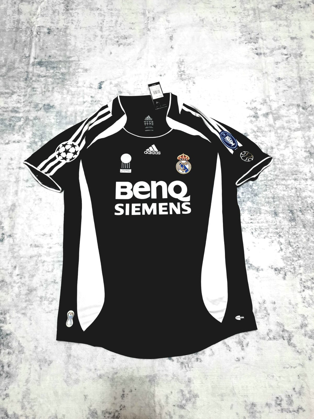 T-shirt Real Madrid Retro 06/07 Away M