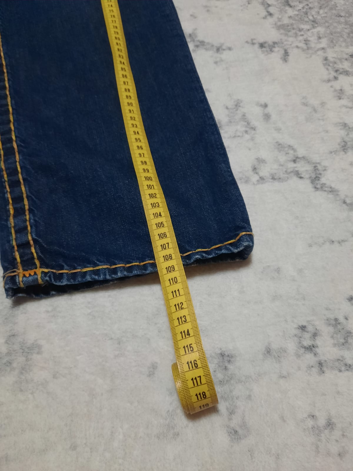 True Religion Logan Super T y2k size 36