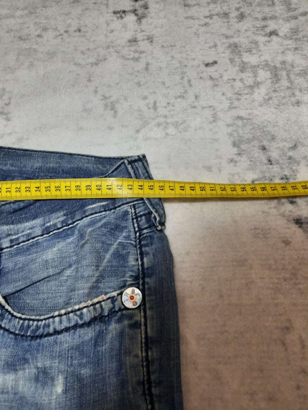 True Religion Billy Big T y2k size 33