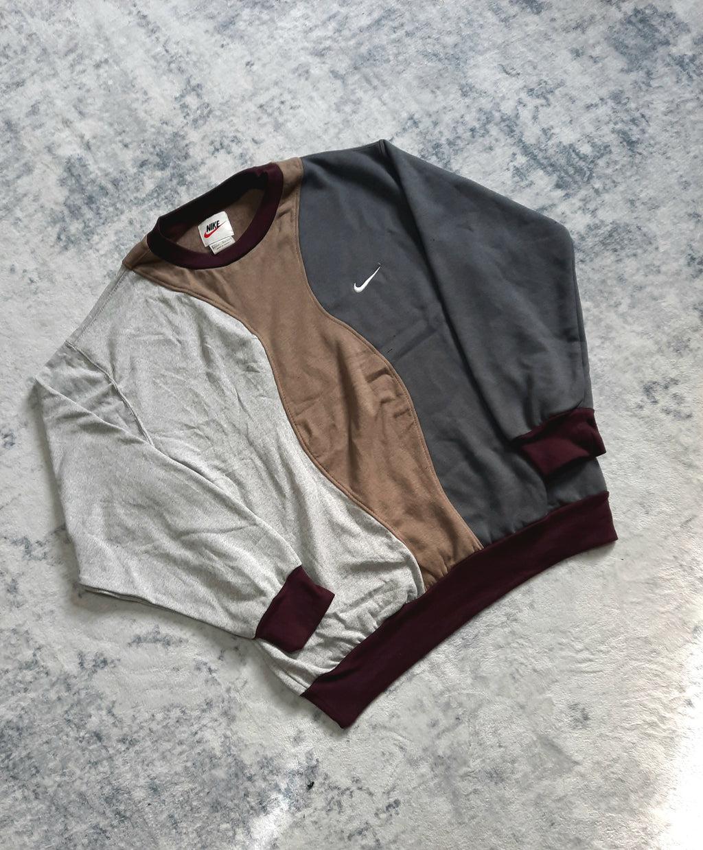 sweat nike retro dark grey, brown and white M