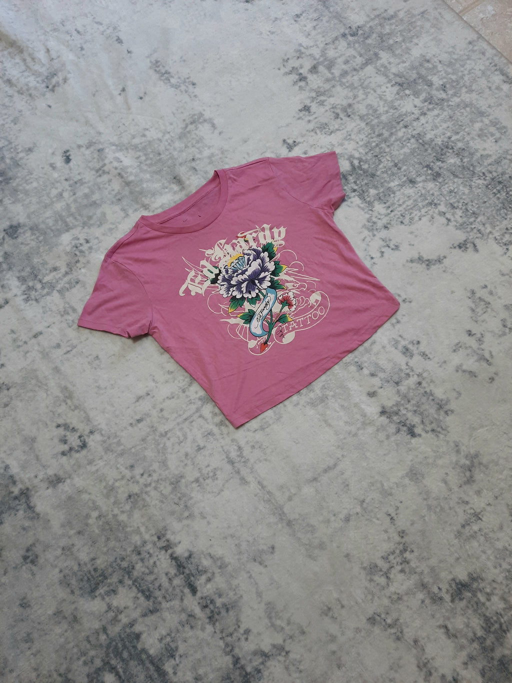 ed hardy t-shirt pink and white L
