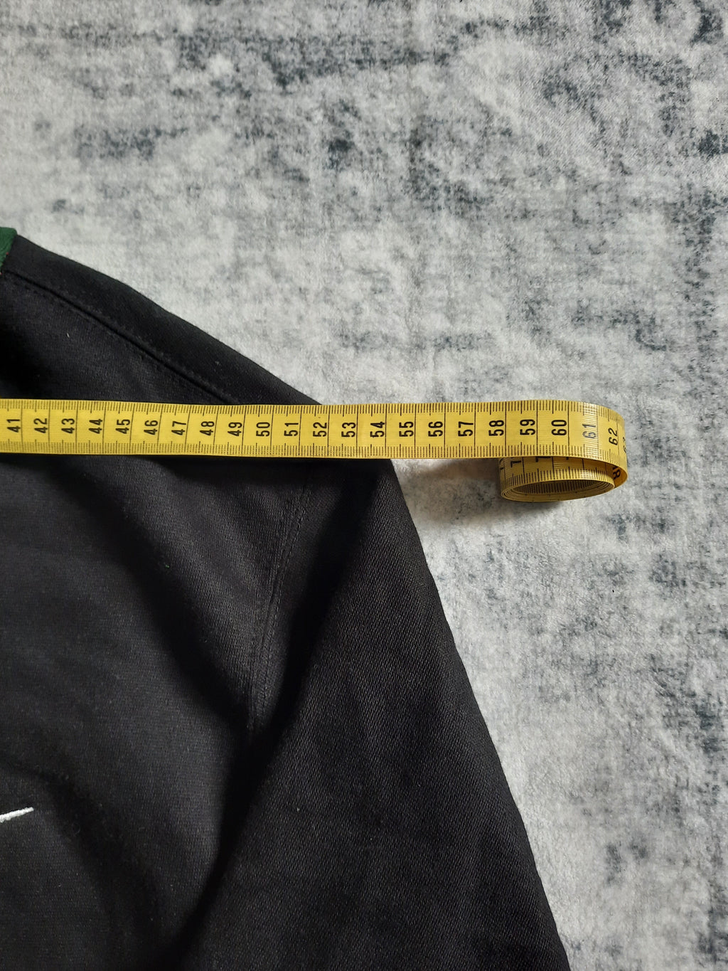 sweat nike retro black, green and white M