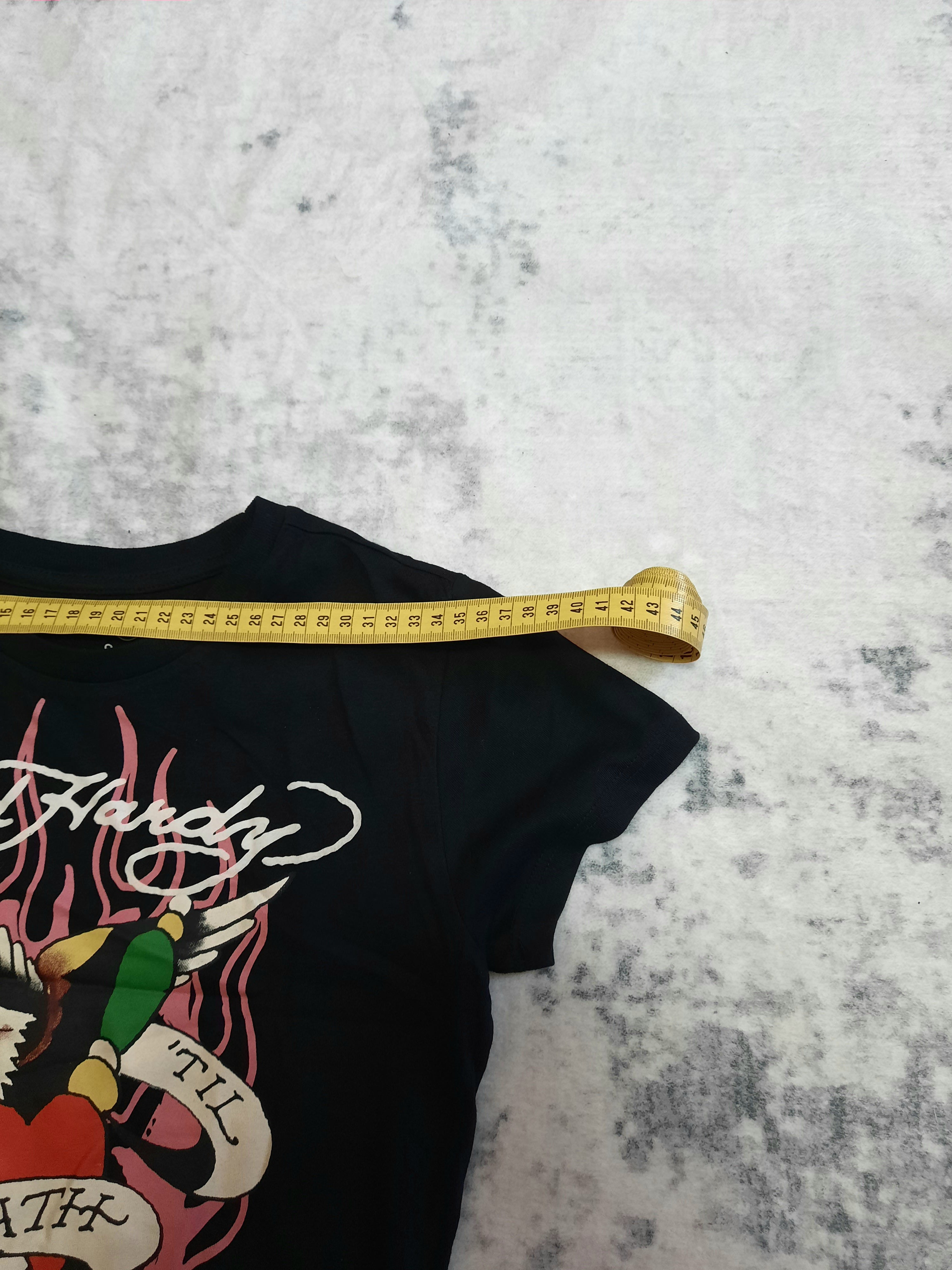 ed hardy t-shirt black and white S