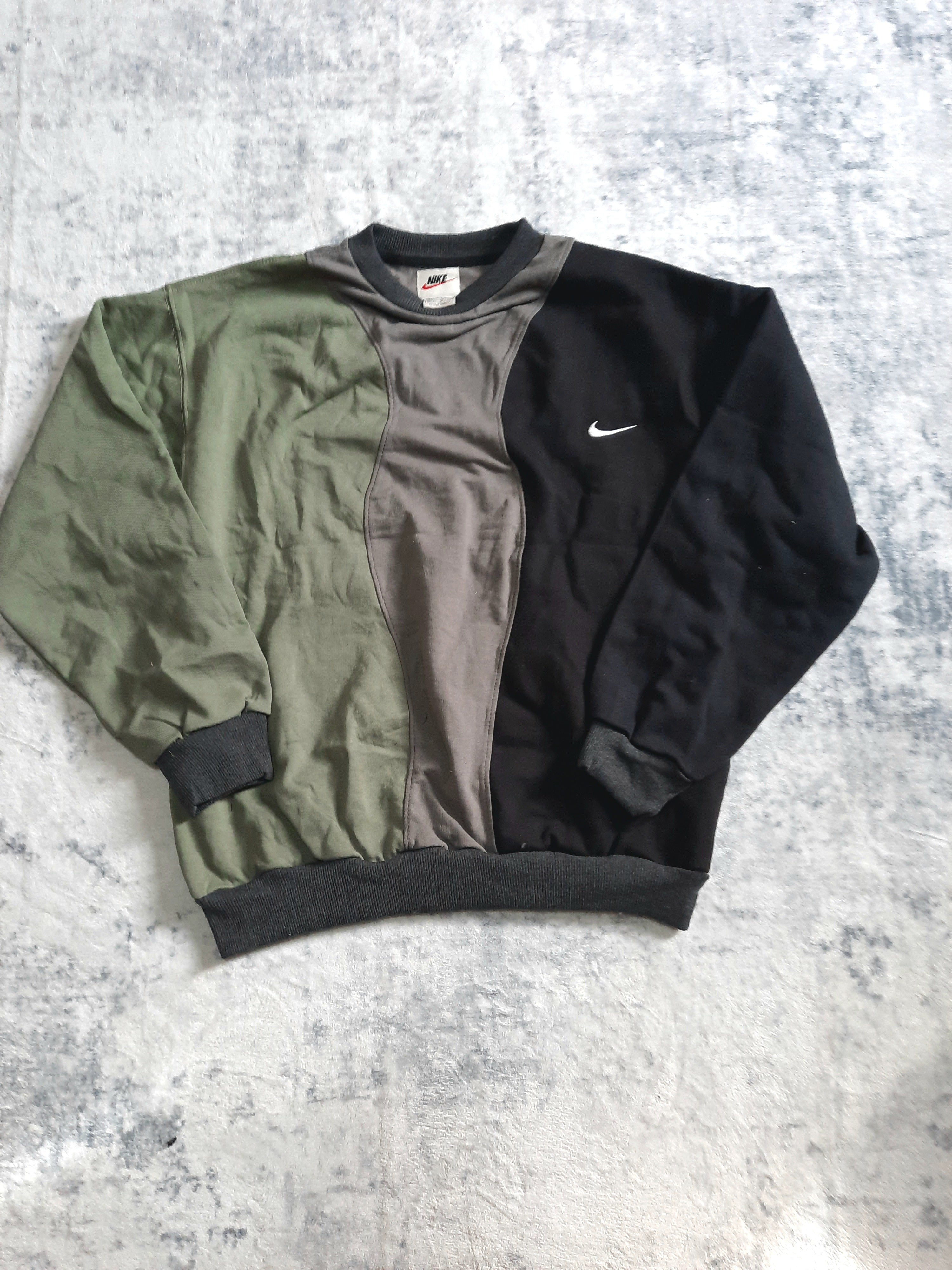 sweat nike retro black, dark grey and green XL