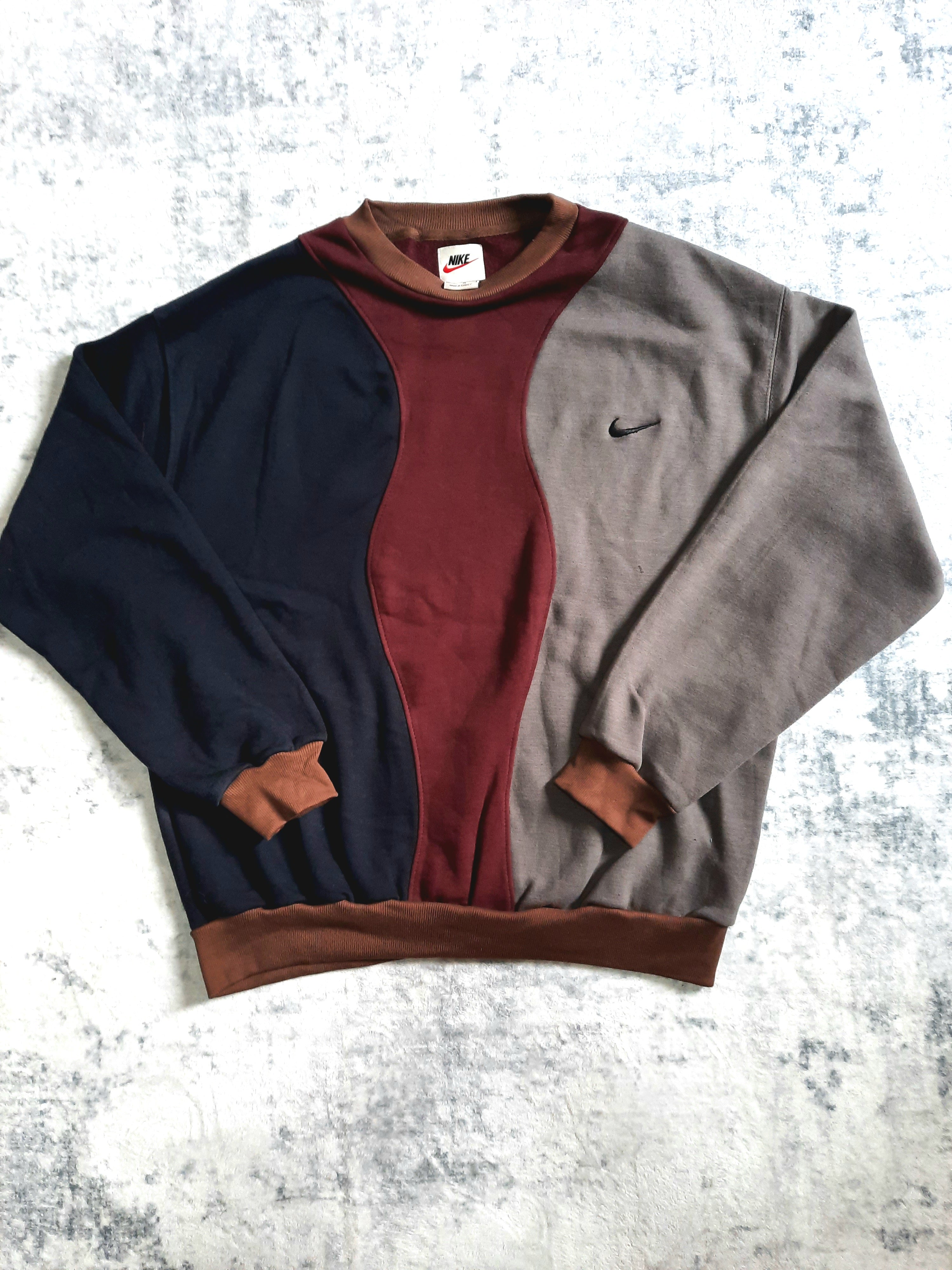 sweat nike retro grey, red and black