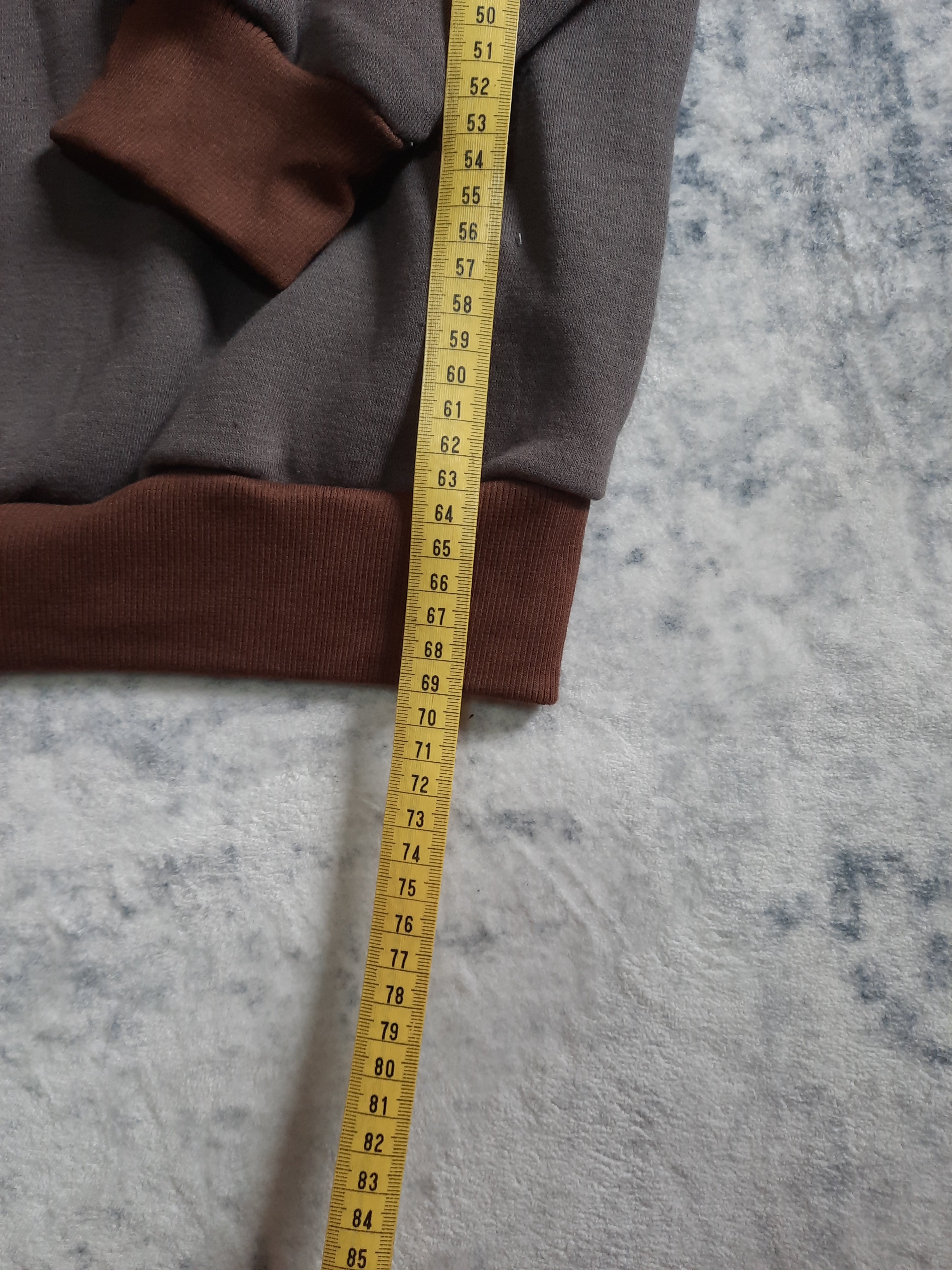 sweat nike retro grey, red and black