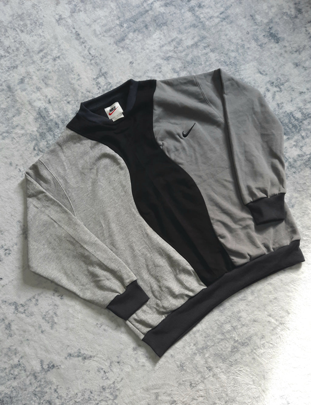 sweat nike retro dark grey, black and grey S
