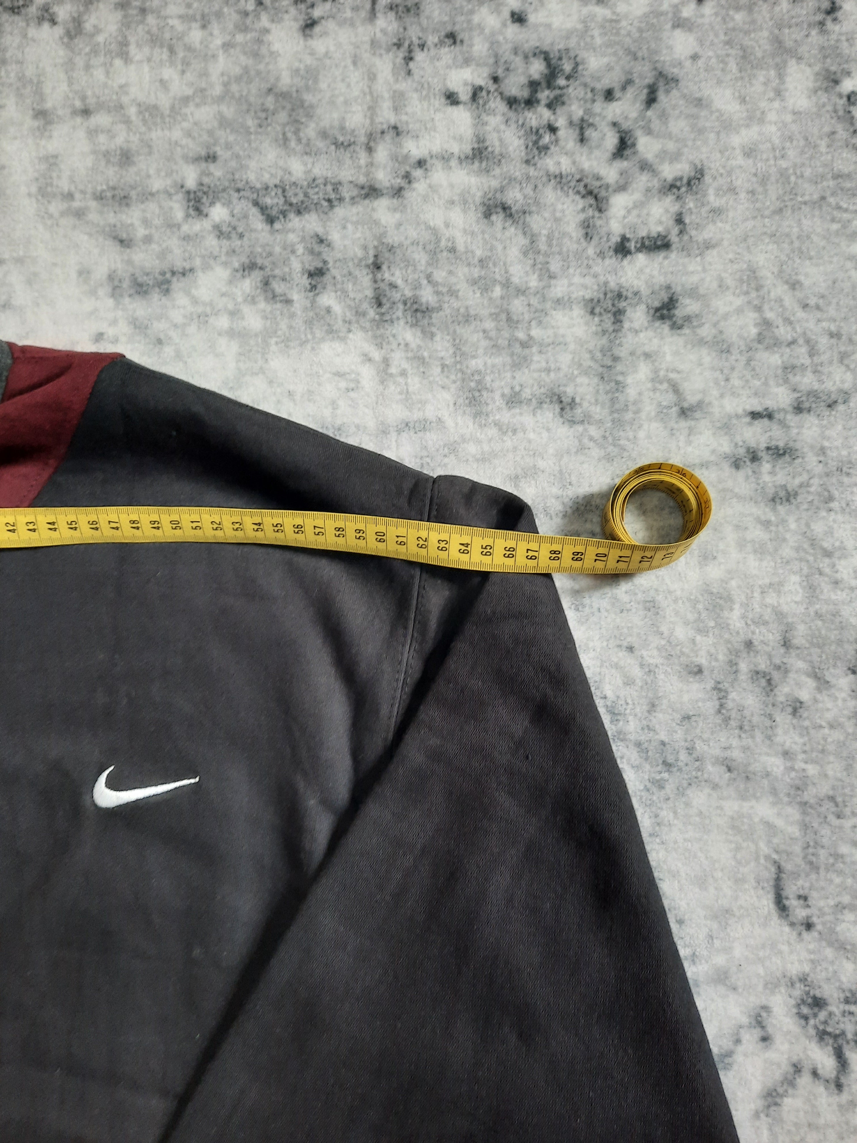 sweat nike retro black, red and grey