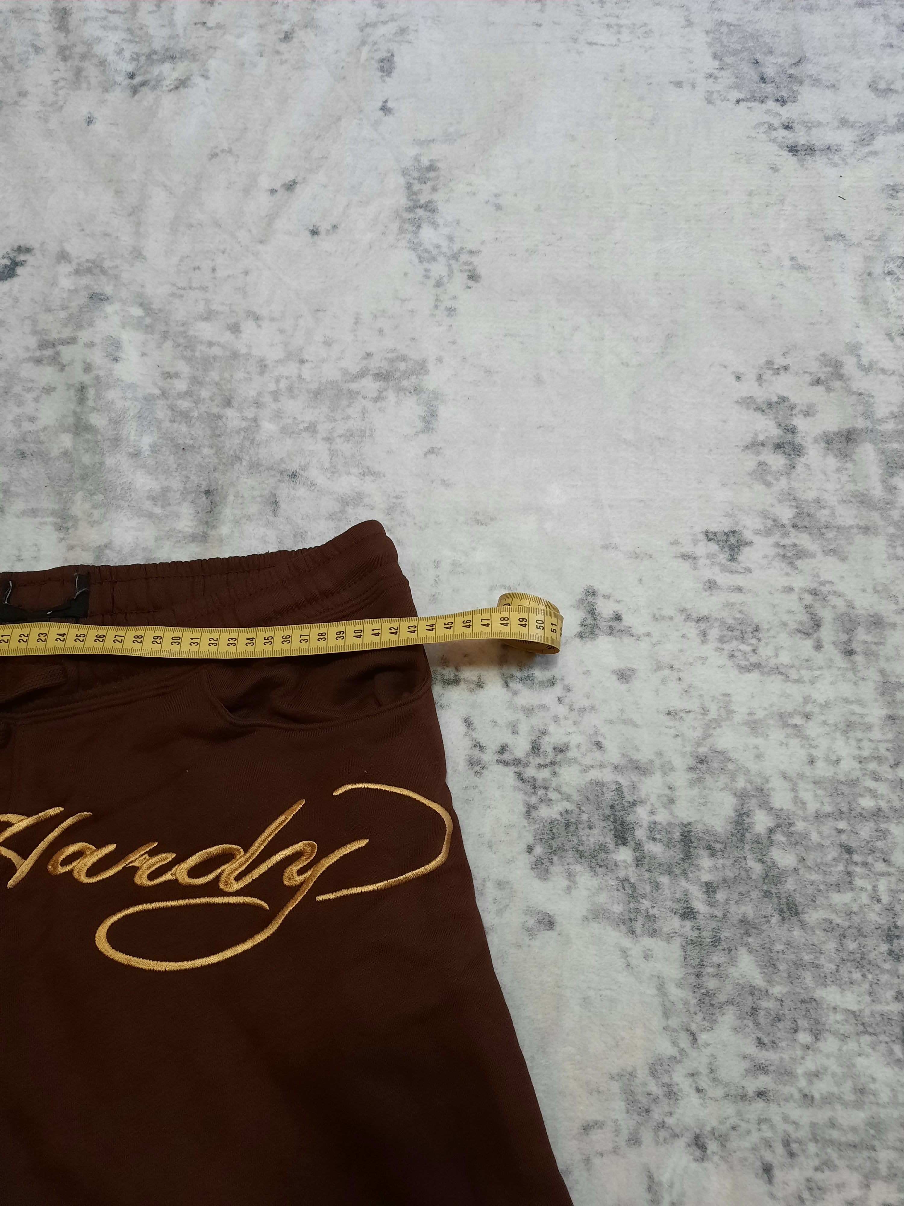 ed hardy shorts brown and yellow M