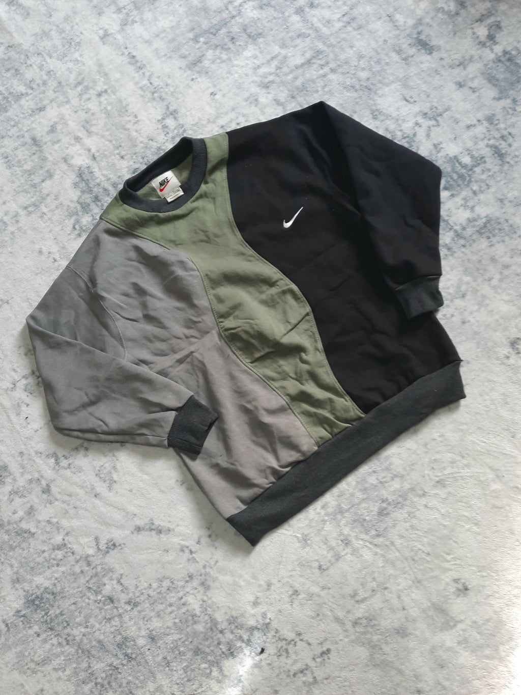 sweat nike retro black, green and grey S