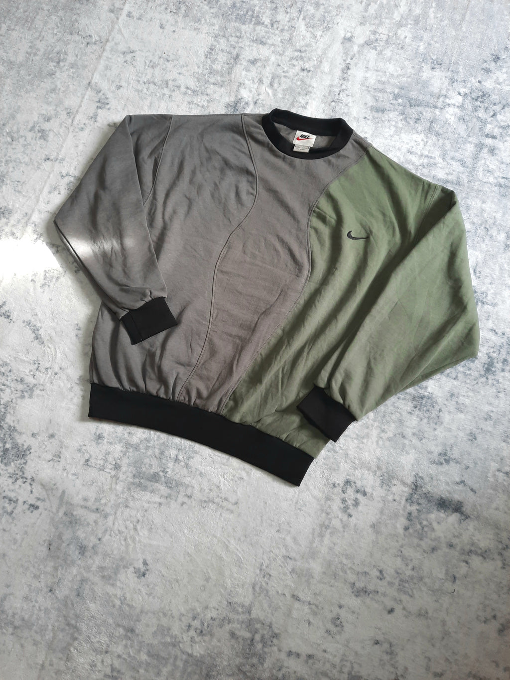 sweat nike retro green, grey and black XL
